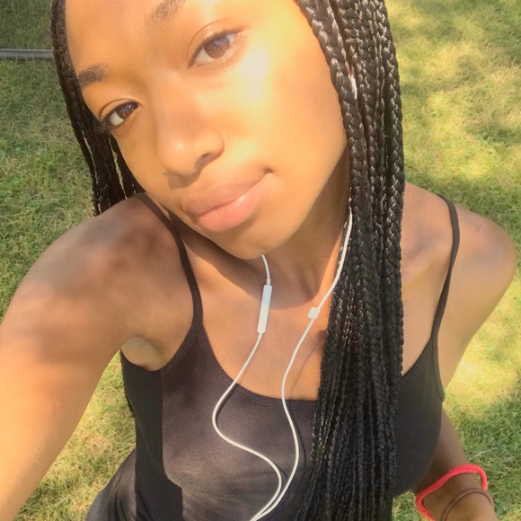 Meet your Posher, Nyiah - Picture 1 of 1